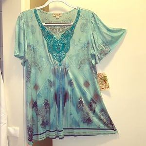 One World Mint Green Print Top NWT
